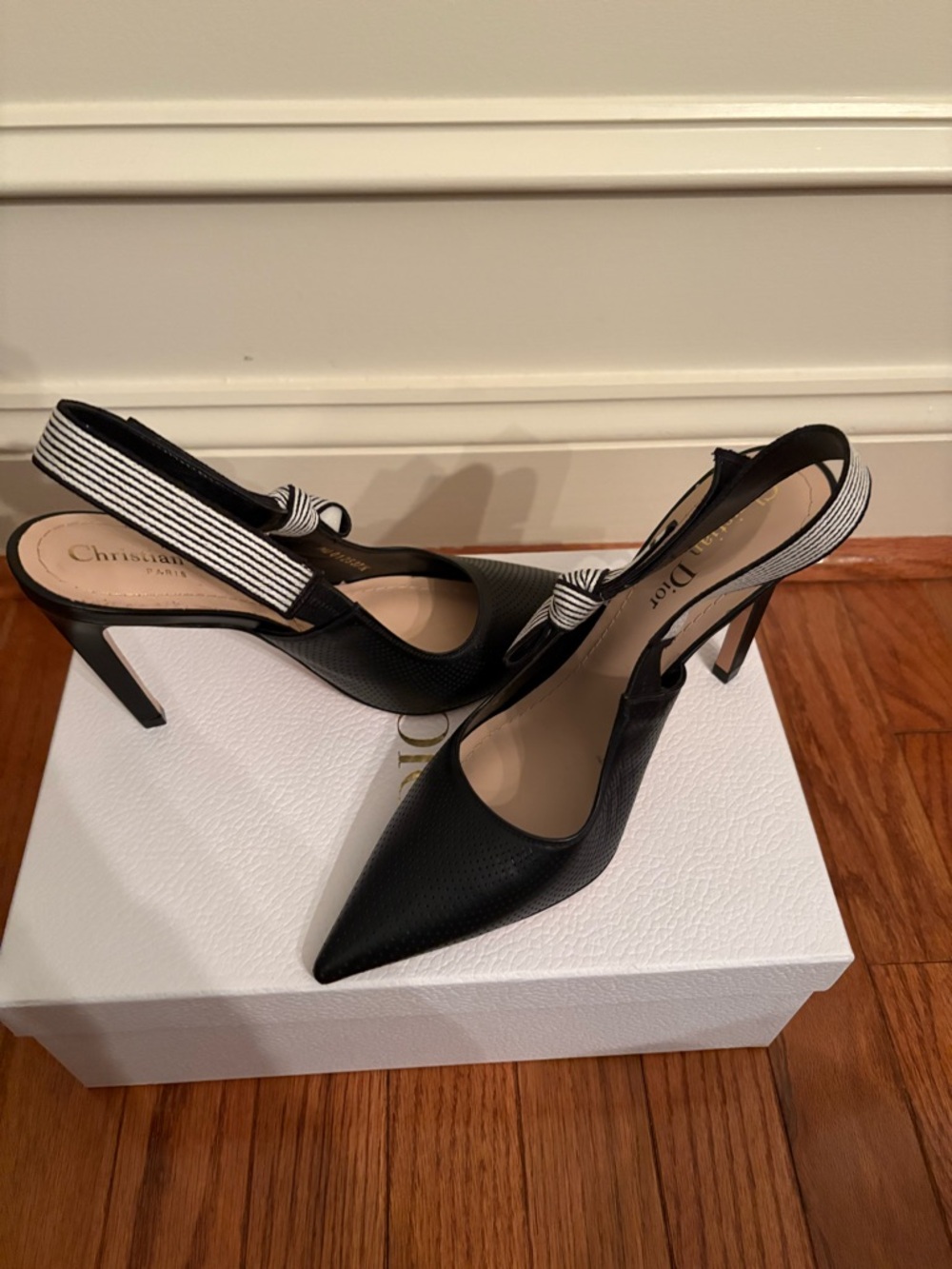 Dior slingbacks NIB